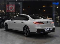 بي ام دبليو الفئة 7